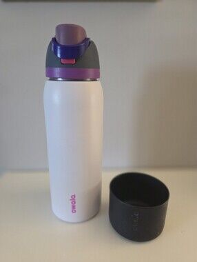 Owala 40oz Water Bottle With Rubber Boot